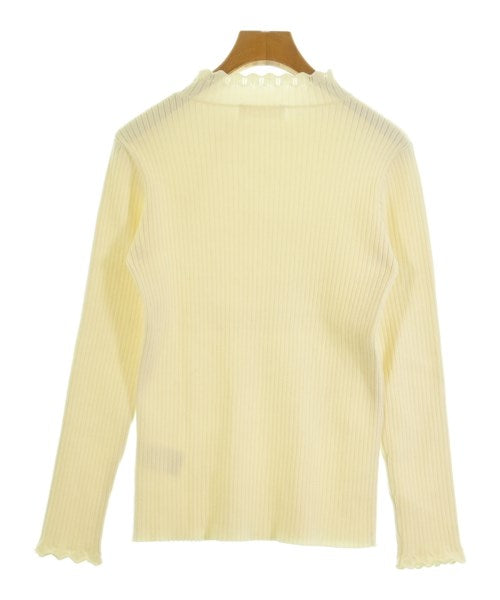 Couture brooch เสื้อกันหนาว