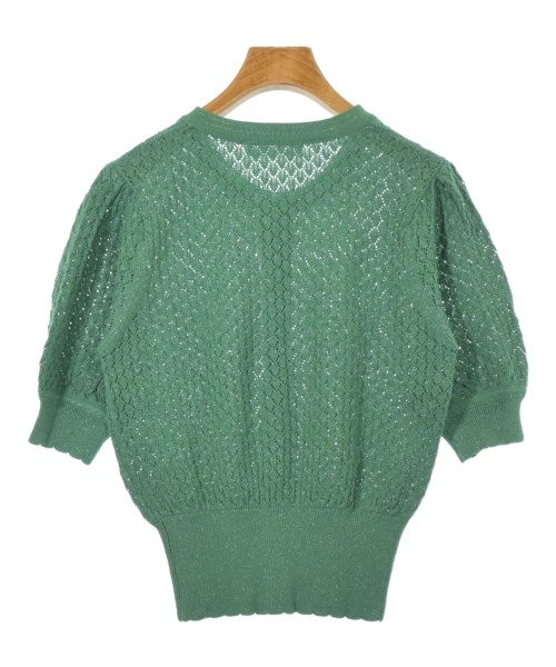 Couture brooch เสื้อกันหนาว