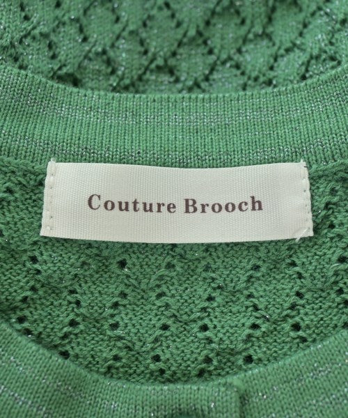 Couture brooch เสื้อกันหนาว