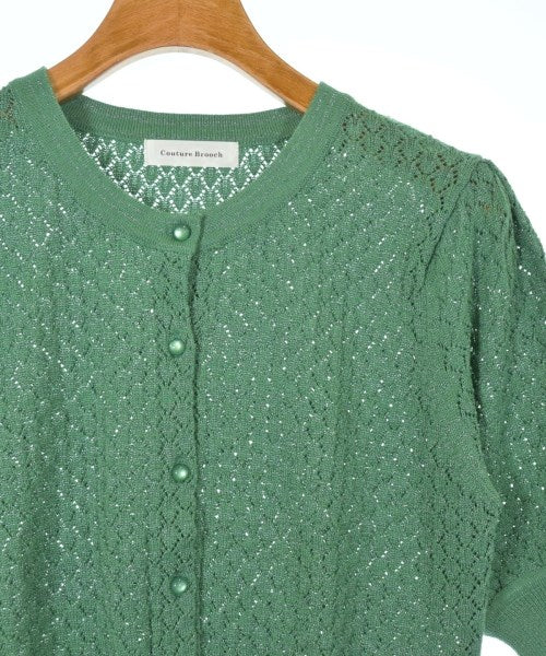 Couture brooch เสื้อกันหนาว