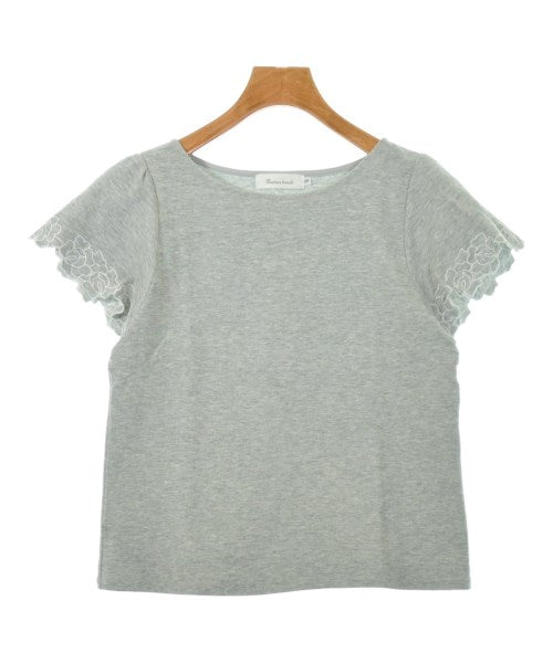 Couture brooch เสื้อยืด/เสื้อท็อปส์