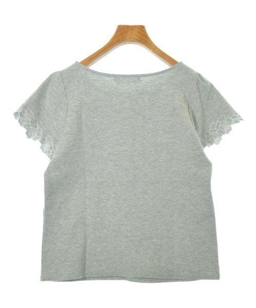 Couture brooch เสื้อยืด/เสื้อท็อปส์
