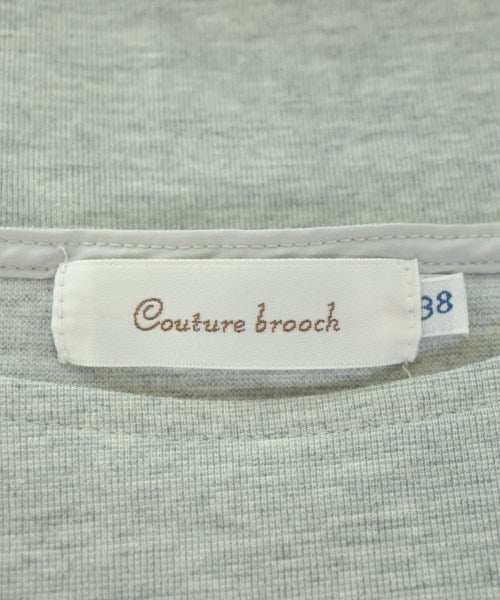 Couture brooch เสื้อยืด/เสื้อท็อปส์