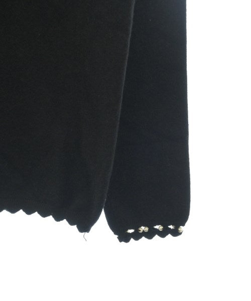 Couture brooch เสื้อกันหนาว