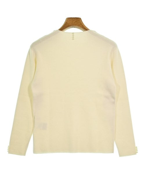 Couture brooch เสื้อกันหนาว