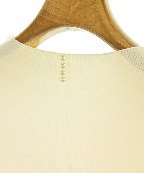 Couture brooch เสื้อกันหนาว