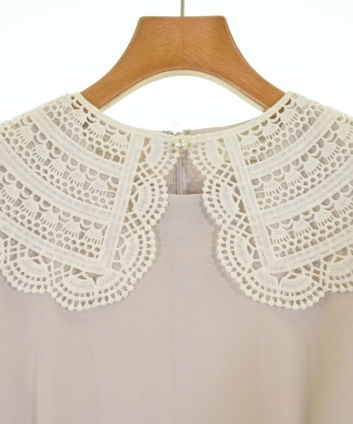 Couture brooch ชุดเดรส