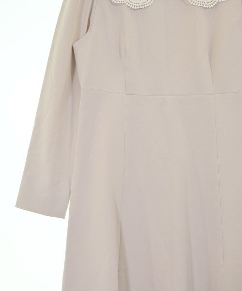 Couture brooch ชุดเดรส