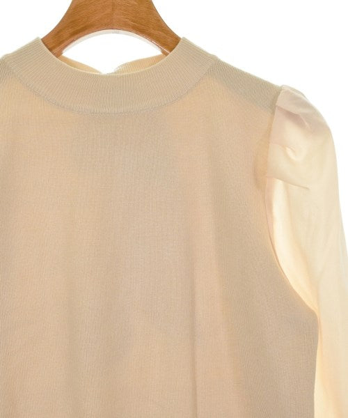 Couture brooch เสื้อกันหนาว