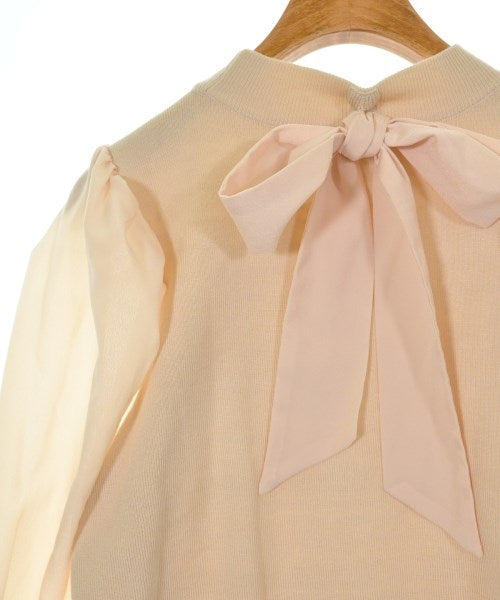 Couture brooch เสื้อกันหนาว