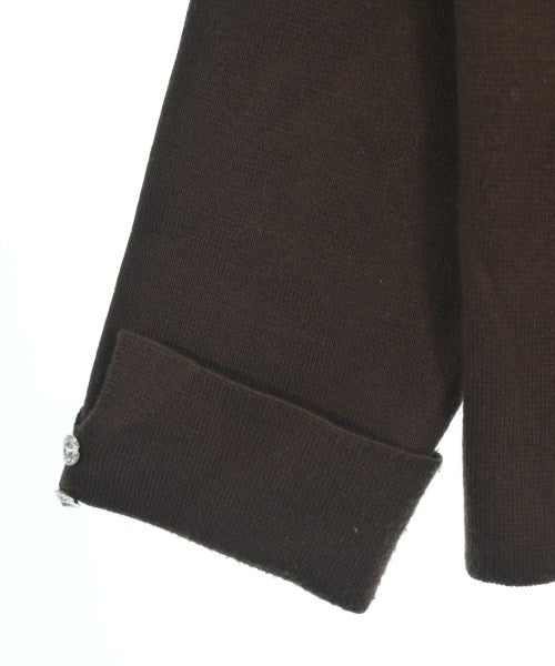 Couture brooch เสื้อกันหนาว