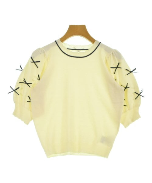 Couture brooch เสื้อกันหนาว