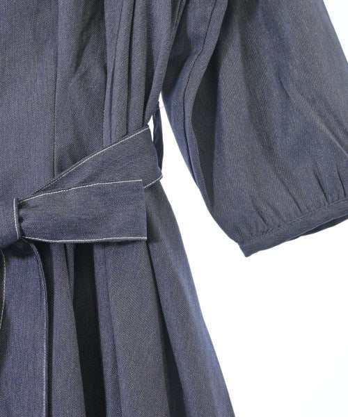 Couture brooch ชุดเดรส