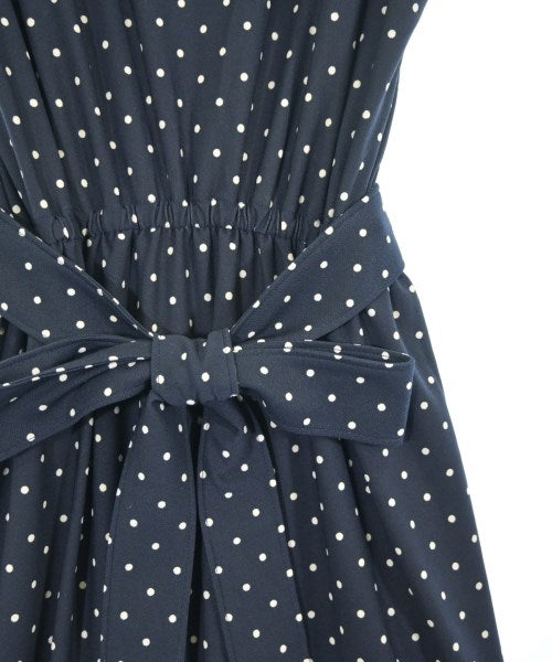 Couture brooch ชุดเดรส