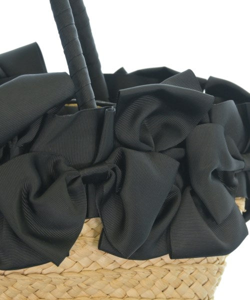 Couture brooch กระเป๋าทรงตะกร้า