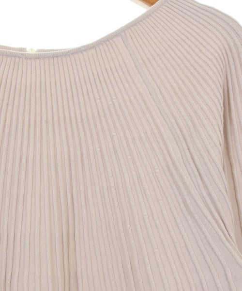 Couture brooch เสื้อกันหนาว