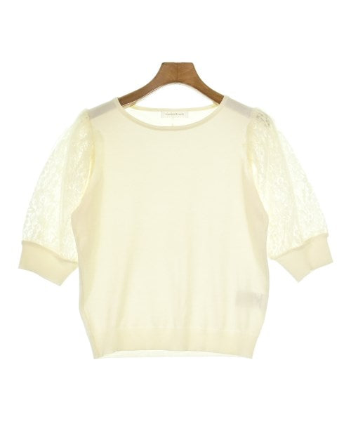 Couture brooch เสื้อกันหนาว