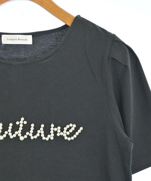 Couture brooch เสื้อยืด/เสื้อท็อปส์