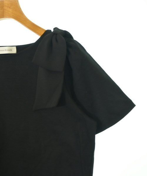 Couture brooch เสื้อยืด/เสื้อท็อปส์