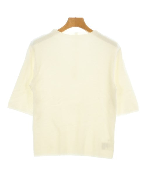 Couture brooch เสื้อกันหนาว
