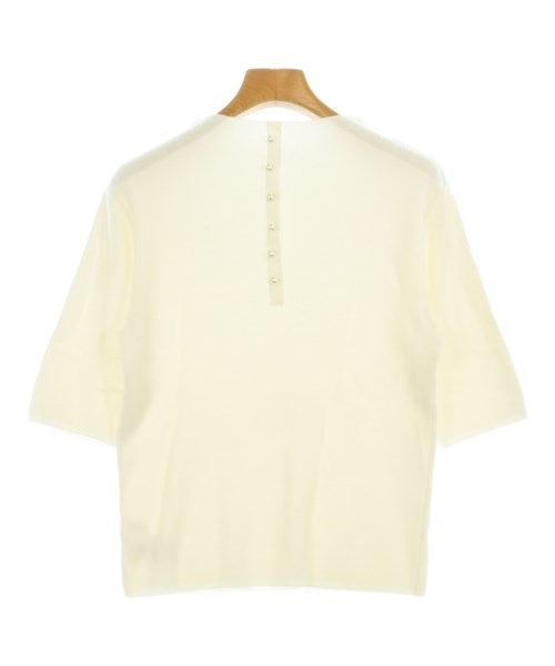 Couture brooch เสื้อกันหนาว