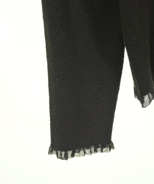 Couture brooch เสื้อกันหนาว