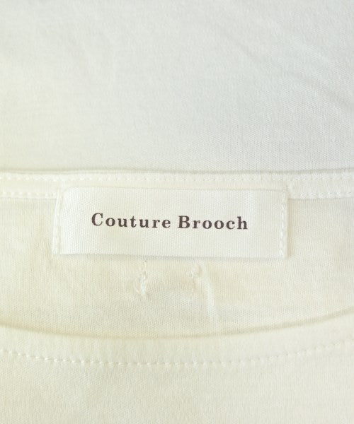Couture brooch เสื้อยืด/เสื้อท็อปส์