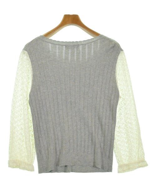 Couture brooch เสื้อกันหนาว