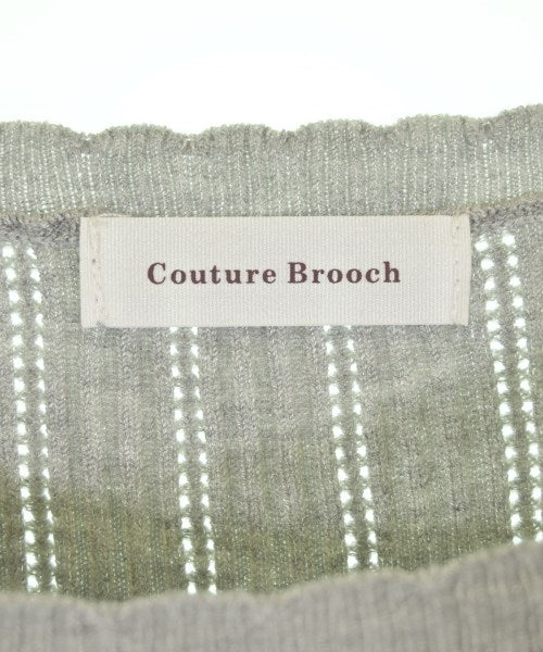 Couture brooch เสื้อกันหนาว