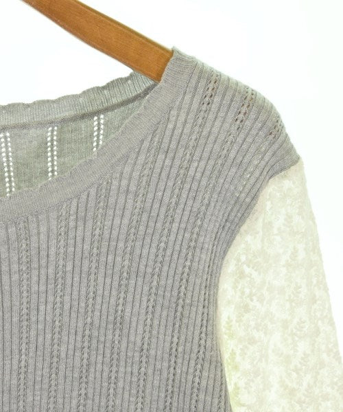 Couture brooch เสื้อกันหนาว