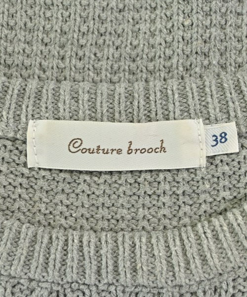 Couture brooch เสื้อกันหนาว