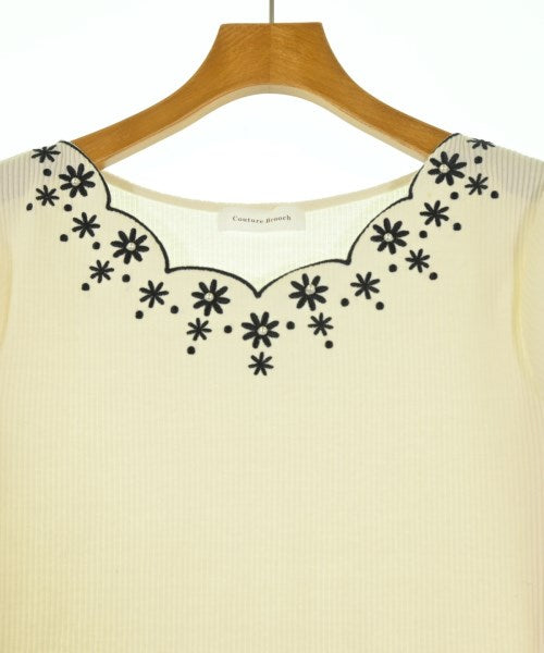 Couture brooch เสื้อกันหนาว