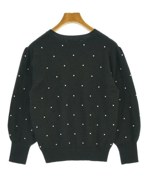 Couture brooch เสื้อกันหนาว