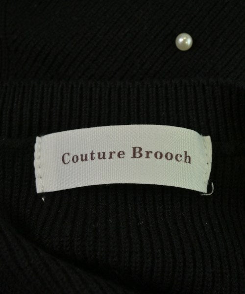 Couture brooch เสื้อกันหนาว