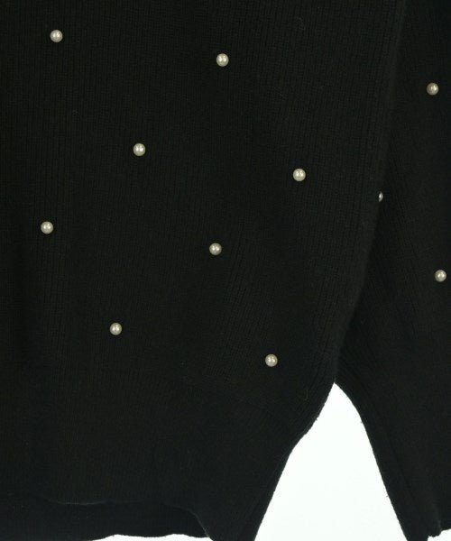 Couture brooch เสื้อกันหนาว