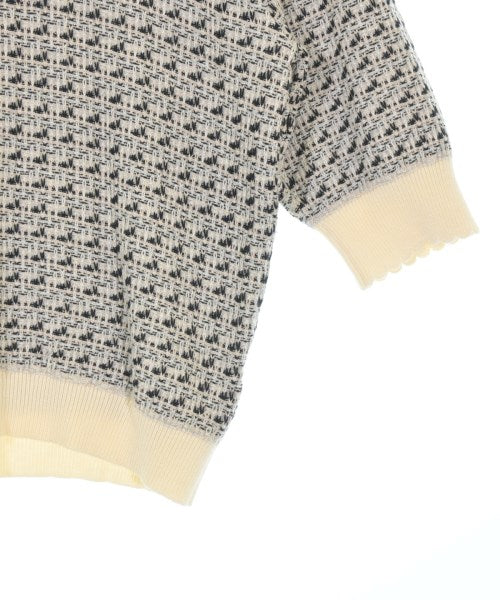 Couture brooch เสื้อกันหนาว