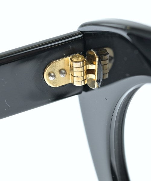 ayame แว่นกันแดด