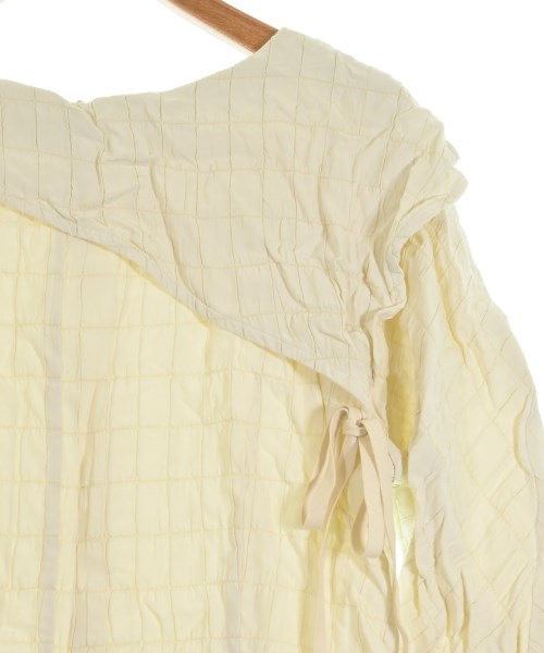 AKANE UTSUNOMIYA เสื้อสตรี