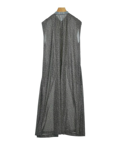 AKANE UTSUNOMIYA ชุดเดรส