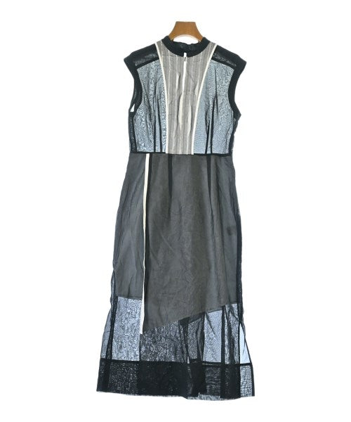 AKANE UTSUNOMIYA ชุดเดรส