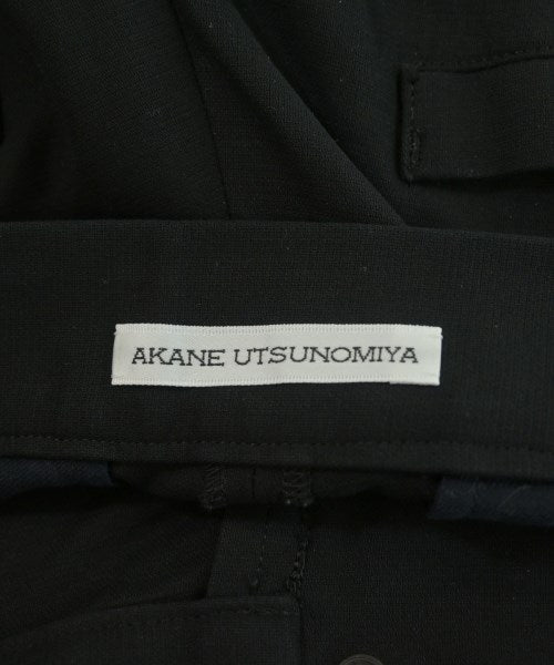AKANE UTSUNOMIYA กางเกงขาสั้น
