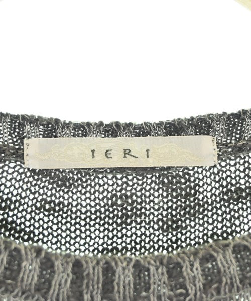IERI เสื้อกันหนาว