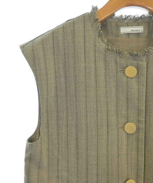 BEATRICE เสื้อกั๊ก