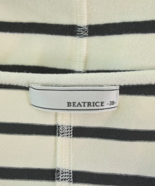 BEATRICE เสื้อยืด/เสื้อท็อปส์