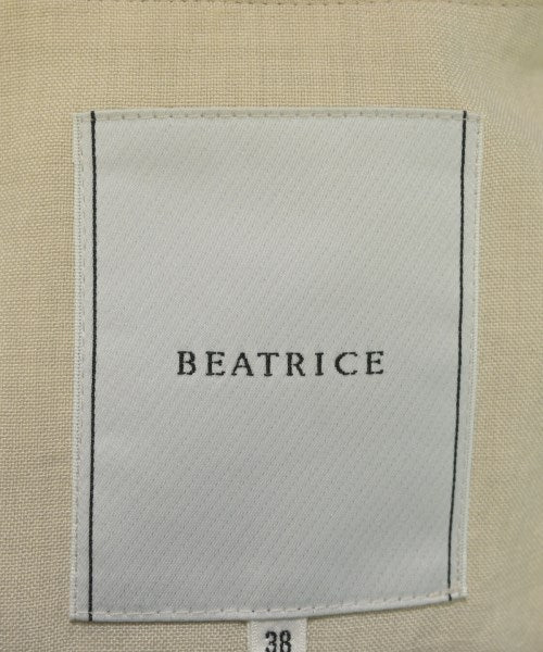 BEATRICE เสื้อกั๊ก