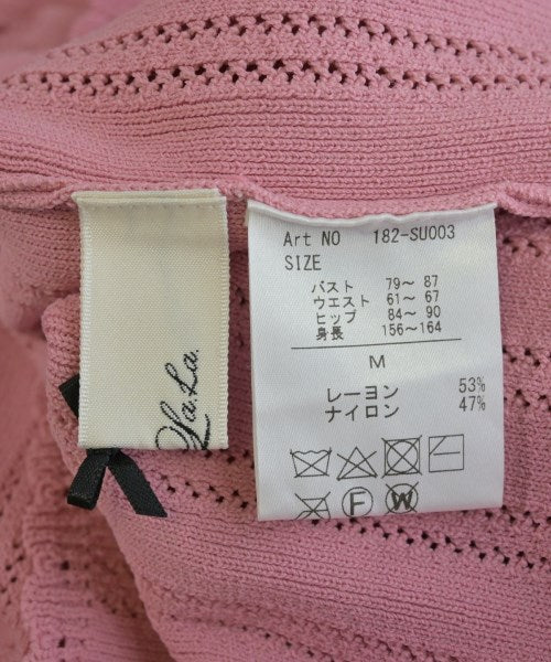 Supreme.La.La. ชุดสูทแบบครบเซต (อื่นๆ)