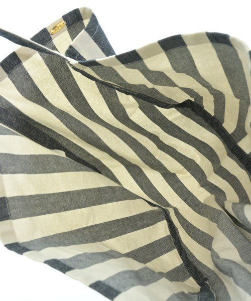 MUSE de Deuxieme Classe กระเป๋าถือขนาดใหญ่