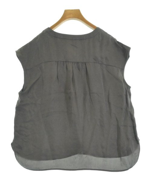 FONCE เสื้อสตรี
