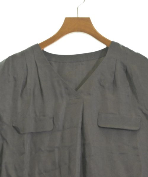FONCE เสื้อสตรี