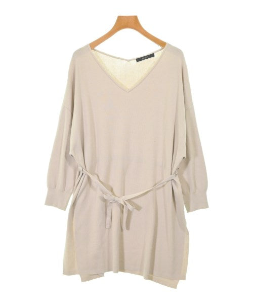 FONCE เสื้อกันหนาว